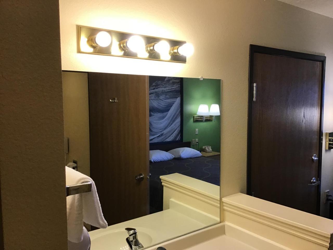Super 8 By Wyndham Vernal Ut 外观 照片